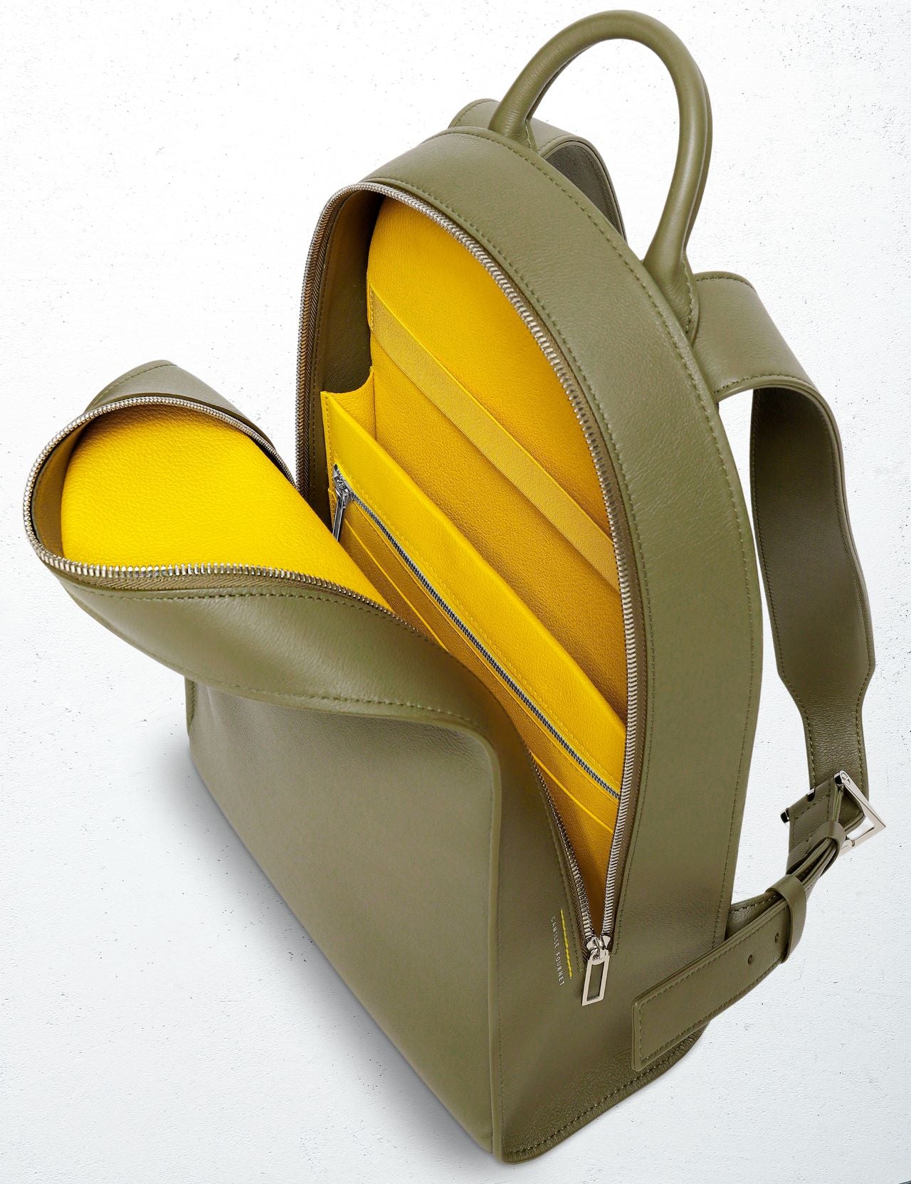 エクリプス バックパック ラージ ユニ オリーブ