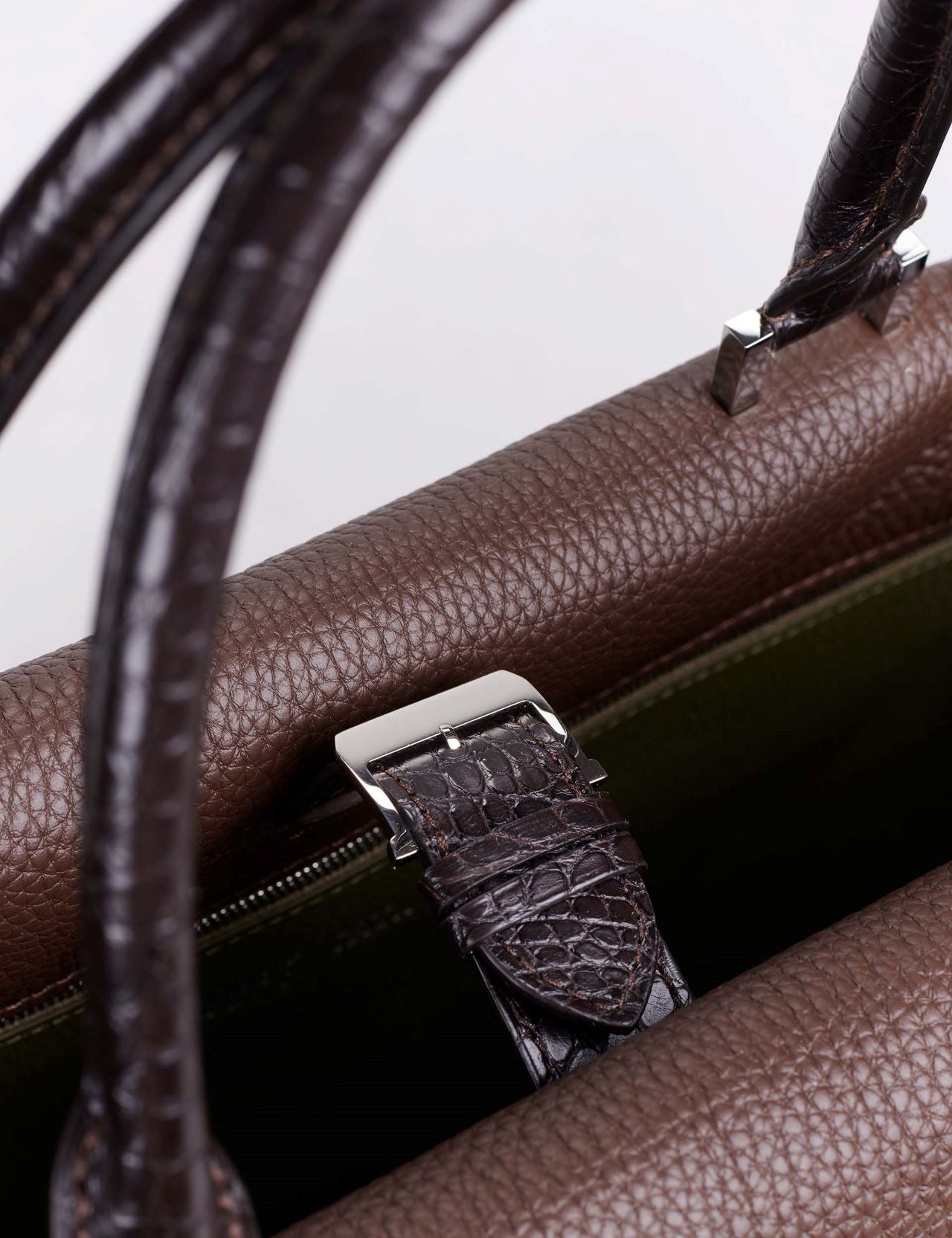 ネレ トート ヴェルソ ダークブラウン