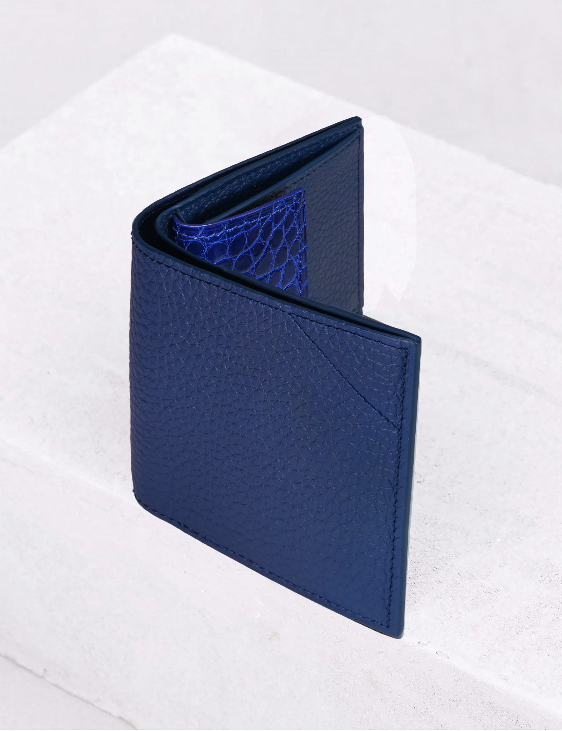 日常に寄り添う 洗練されたアイテム：ウォレット – Camille Fournet