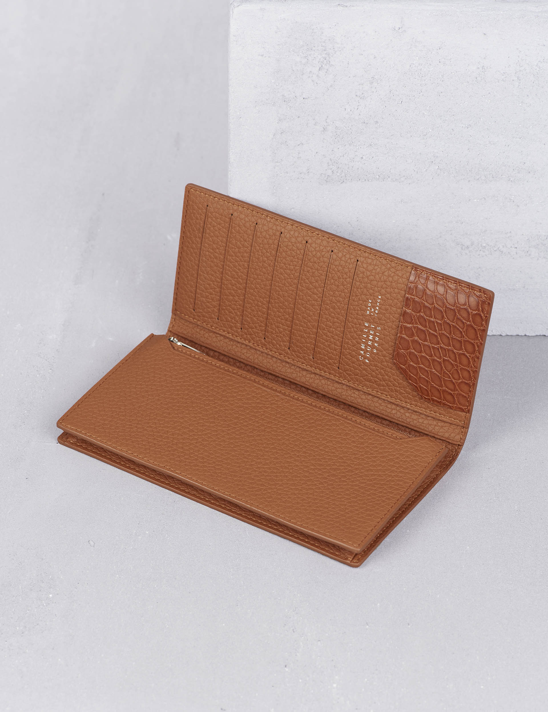 21.03 VERSO コインケース付き長財布 タバコ