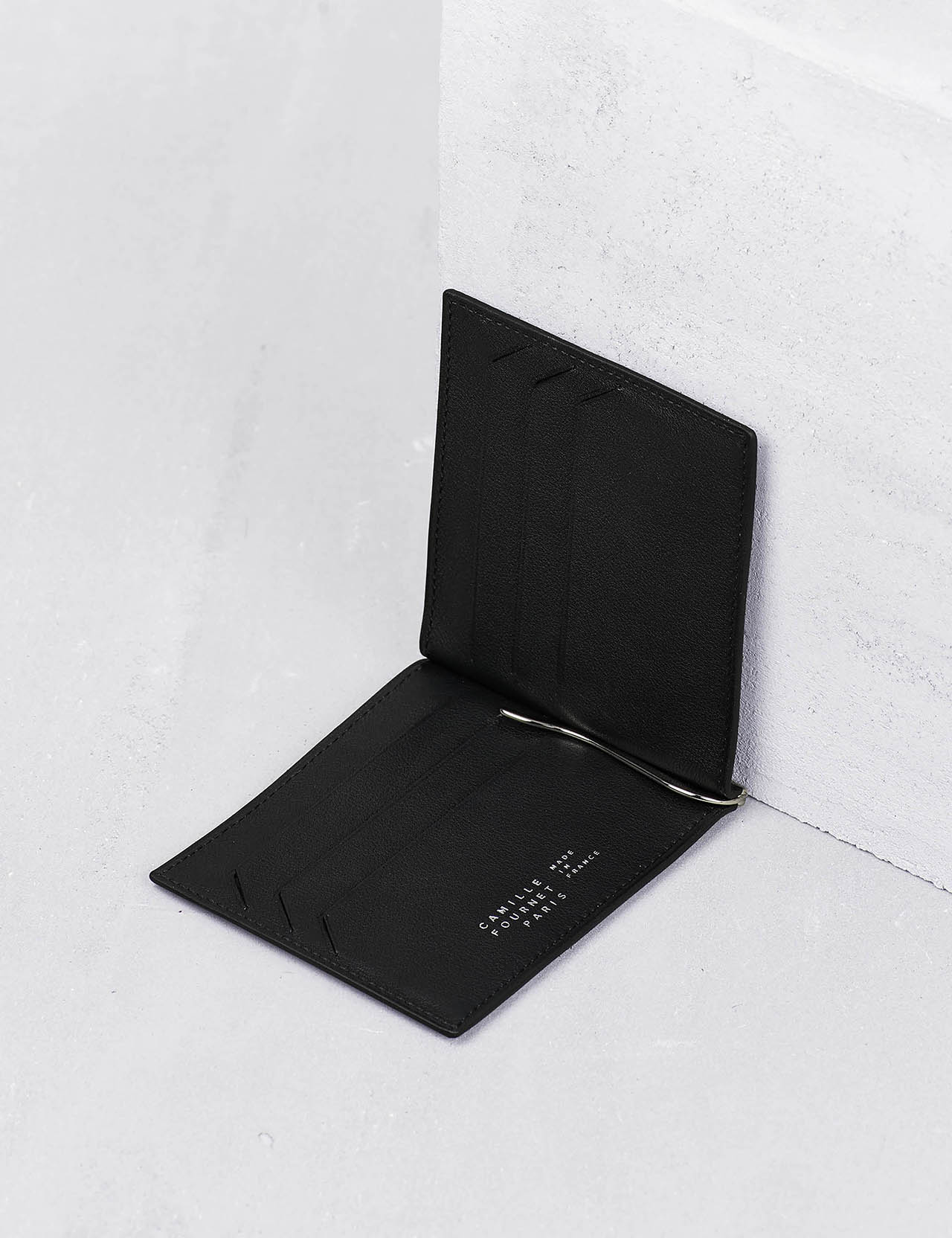 21.15 マネークリップ アリゲーター ブラック