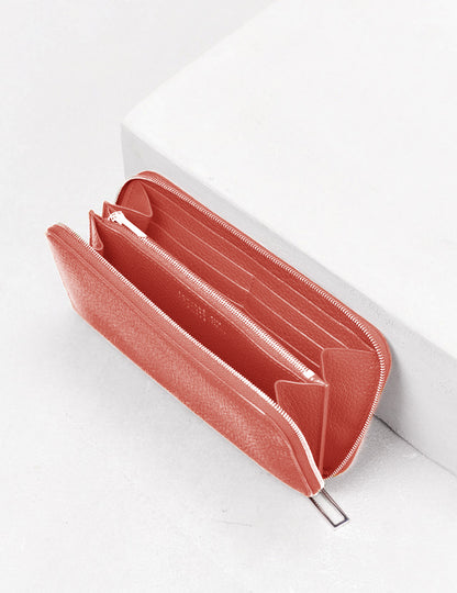 31.01 ラウンドジップウォレット ナツメグ