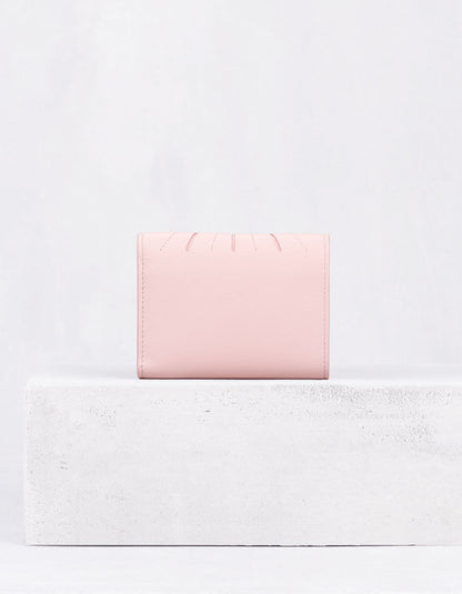 31.28シグネチャー ウォレット フレンチプリセ ピンク