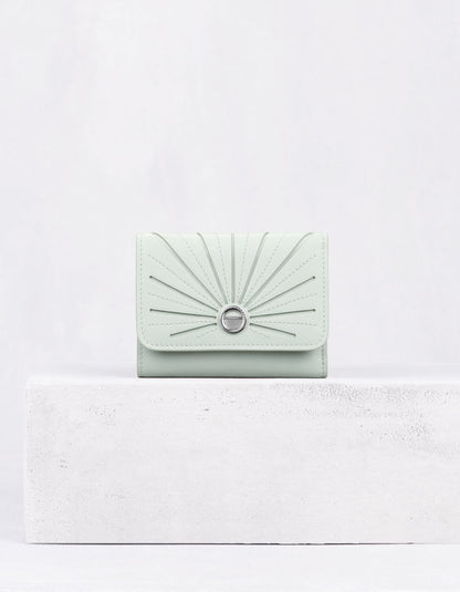 31.28シグネチャー ウォレット フレンチプリセ セージグリーン