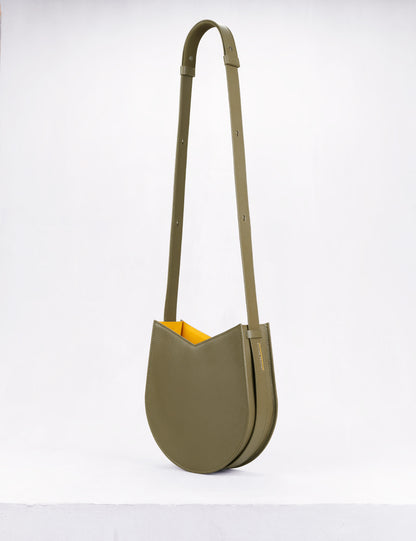 バランシエ ホーボー ユニ オリーブ