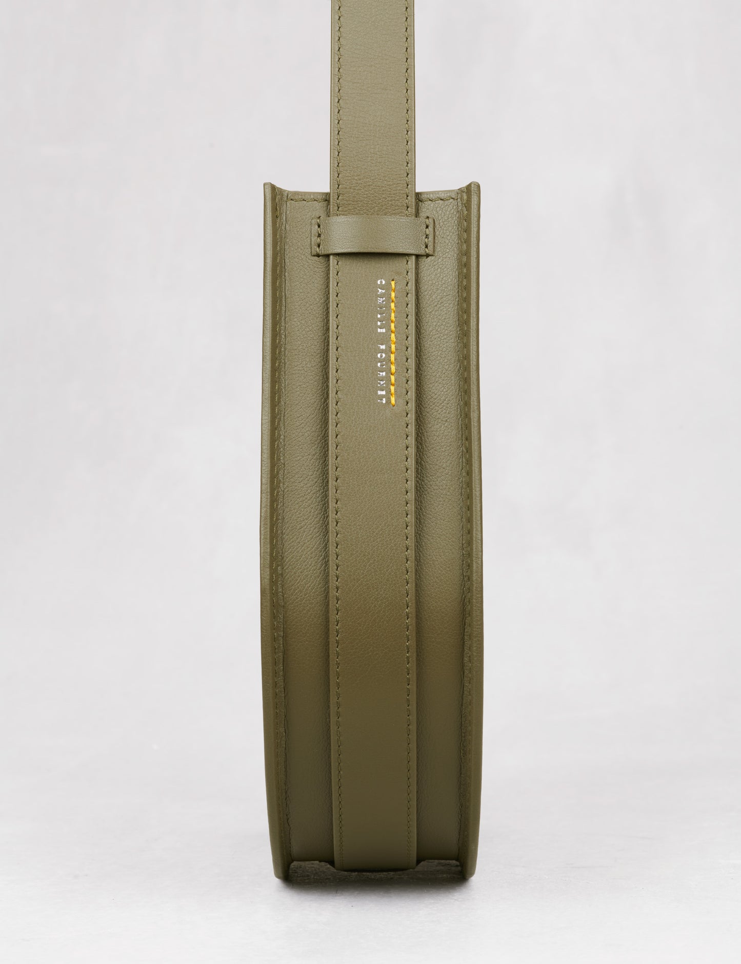 バランシエ ホーボー ユニ オリーブ