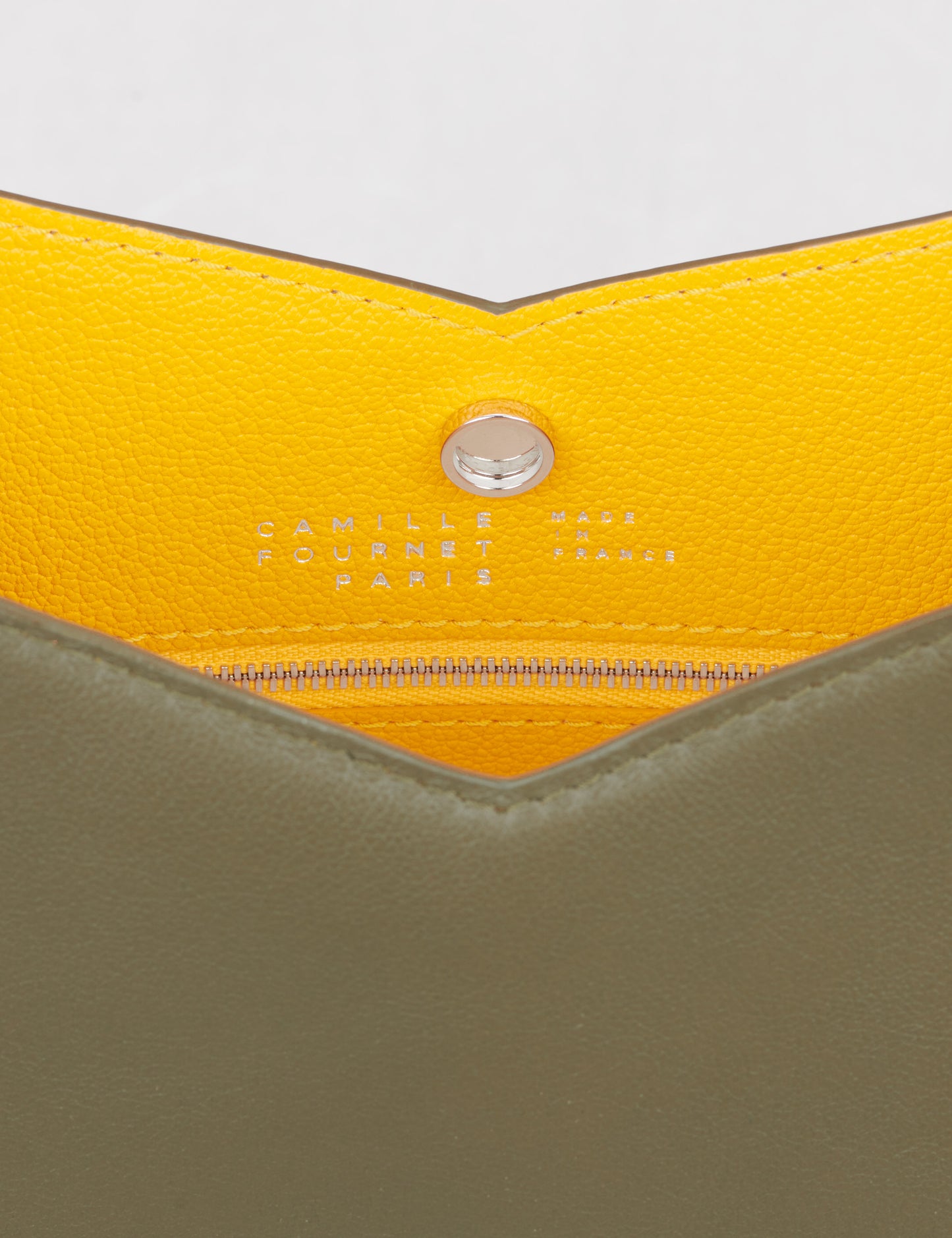 バランシエ ホーボー ユニ オリーブ