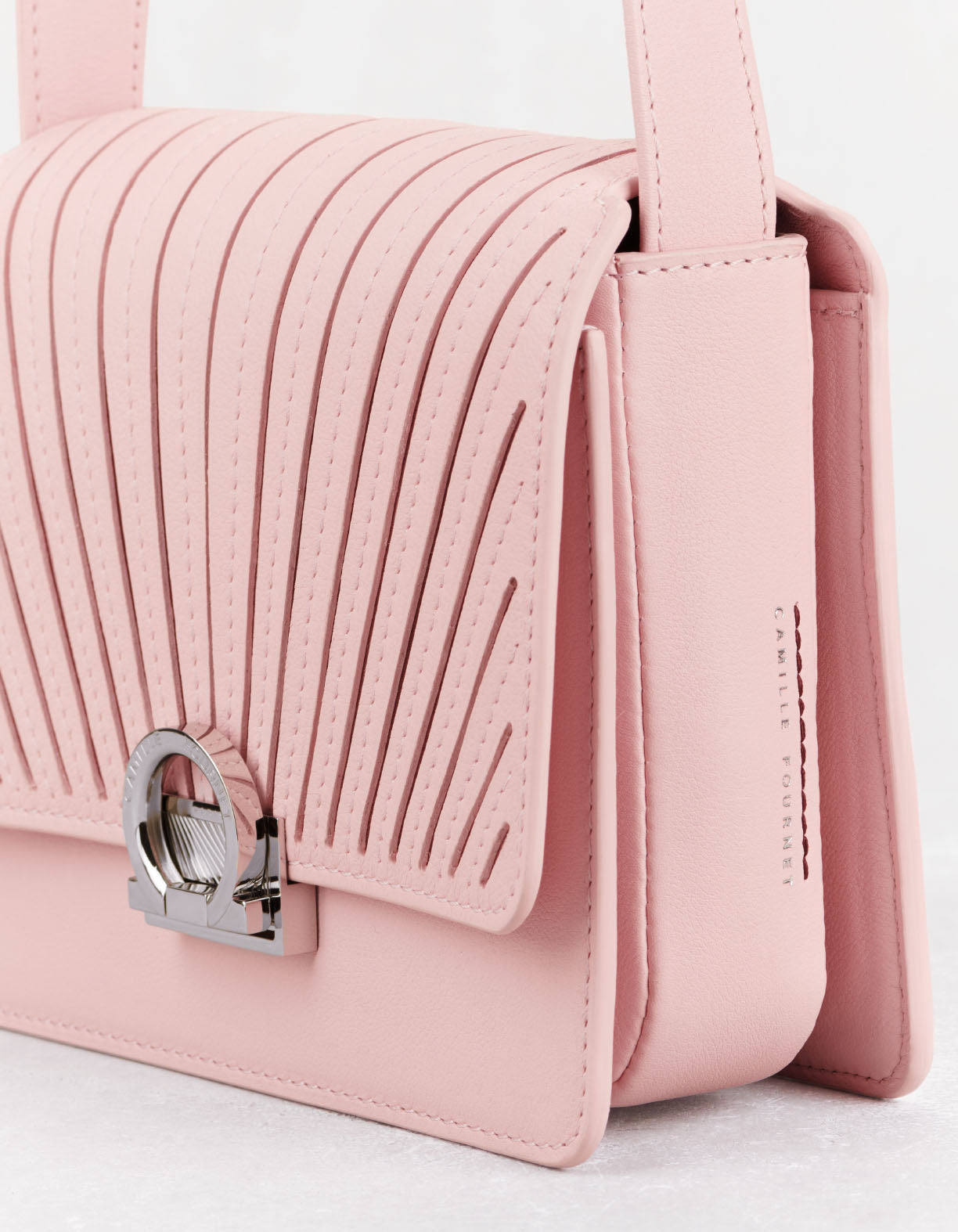 シグネチャー バッグ ミニ フレンチプリセ ピンク