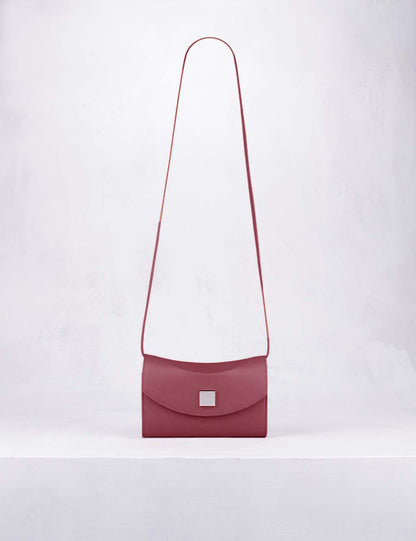 ノクターン クラッチバッグ ユニ ボルドー